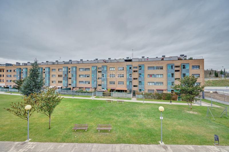 Foto 93f1f4b0-e0dd-47bd-94e5-00feb5070a83. Appartement dans pamplona-iruña - santos ochandategui 94 dans Pamplona / Iruña