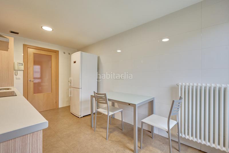 Foto ad351eed-c8e9-4233-a468-799dfce4947c. Appartement dans pamplona-iruña - santos ochandategui 94 dans Pamplona / Iruña