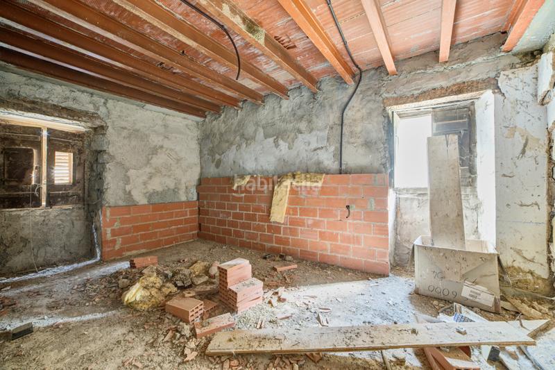 Foto 03c0e0d6-14d5-4119-b7e7-3f55aa2fa7f5. Casa en Guesálaz - calle mayor 28 espectacular casa en garisoain al lado del pantano de alloz en Guesálaz