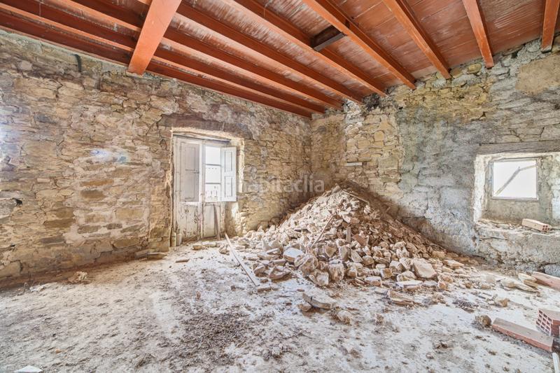 Foto 56ed973f-1b1d-41f3-9918-4ea85c188448. Casa en Guesálaz - calle mayor 28 espectacular casa en garisoain al lado del pantano de alloz en Guesálaz