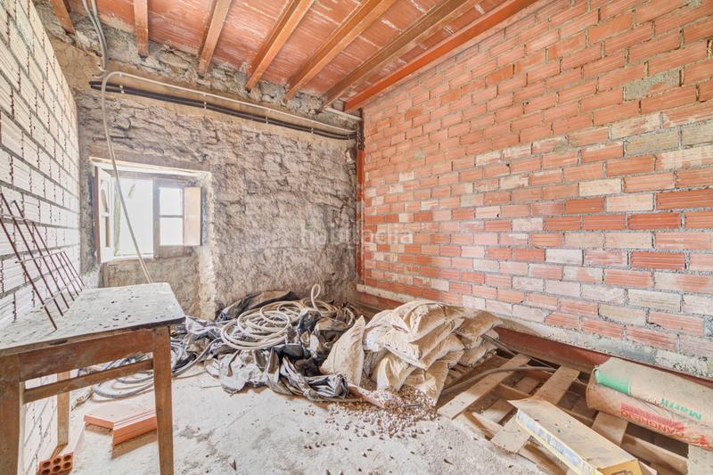 Foto f14fd209-64fe-4e15-8ff3-8b0a8e7892f2. Casa en Guesálaz - calle mayor 28 espectacular casa en garisoain al lado del pantano de alloz en Guesálaz