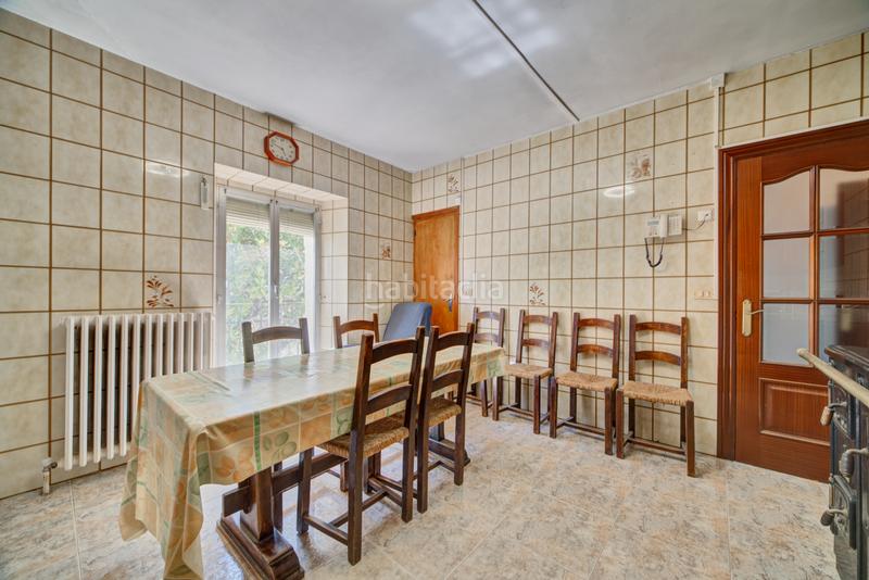 Foto 017e017b-9920-4ab5-a6d5-55e782fcd23b. Casa unifamiliar independiente con jardin en Pueyo