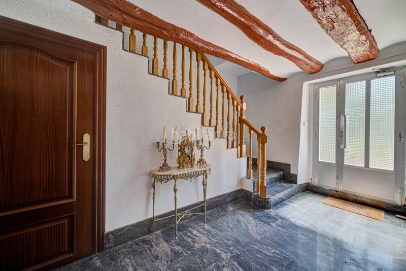 Foto 2cb5f402-0fac-4925-9507-238ed567b685. Casa unifamiliar independiente con jardin en Pueyo