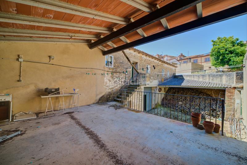 Foto 43d20282-df6e-4ca3-9248-3c9de2cd093c. Casa unifamiliar independiente con jardin en Pueyo