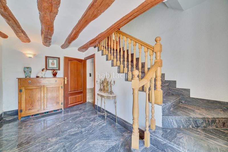 Foto 60c1bfbc-0be8-4632-84a0-571908d365c3. Casa unifamiliar independiente con jardin en Pueyo