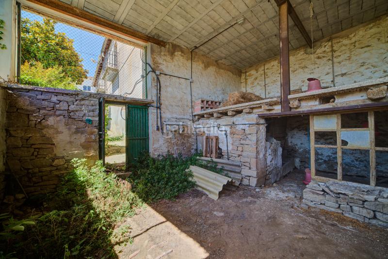 Foto b1f64af7-9bc7-40ef-a815-6a14a0e3f476. Casa unifamiliar independiente con jardin en Pueyo