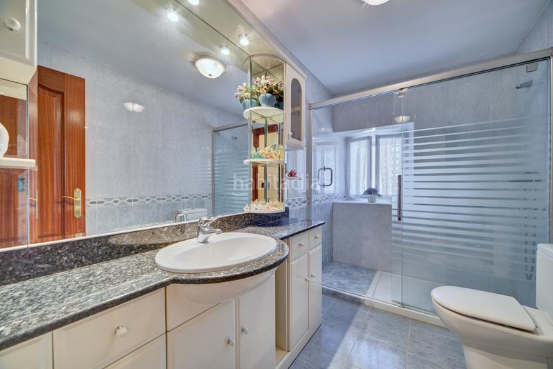 Foto bc4038d0-9c11-42c6-80e5-0b63725dc697. Casa unifamiliar independiente con jardin en Pueyo