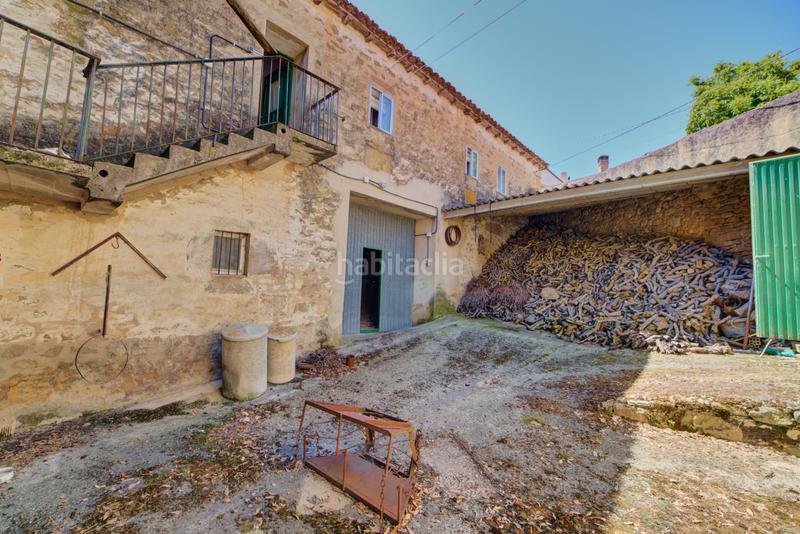Foto e10add2a-f4cc-4062-979b-e4482038988c. Casa unifamiliar independiente con jardin en Pueyo