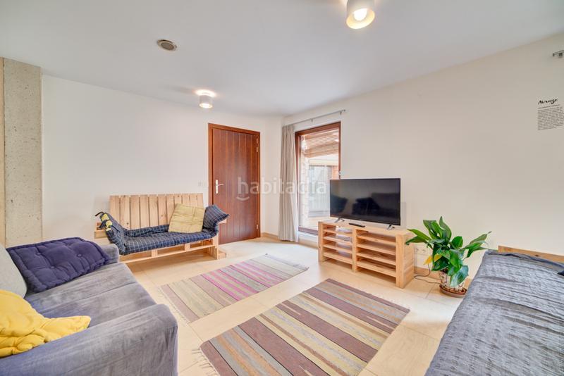 Foto 60fad9bc-333e-420f-a534-ae1a6d5a136b. House in larreberri 16-a 16-a in Olza