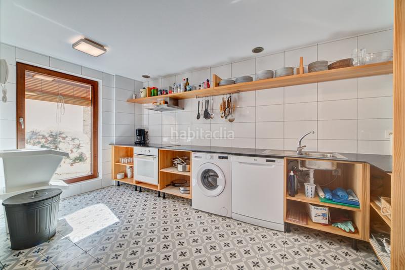 Foto de9695e6-67fc-46c3-9bb9-37261baa04e4. House in larreberri 16-a 16-a in Olza