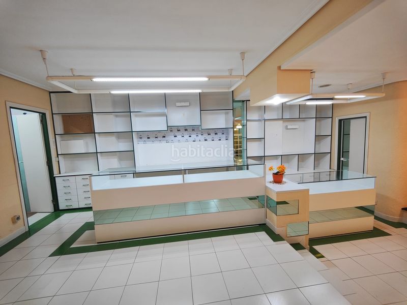 Foto d5e46bf4-6c4b-401d-a9e6-5a59157b452e. Local comercial a Burlada