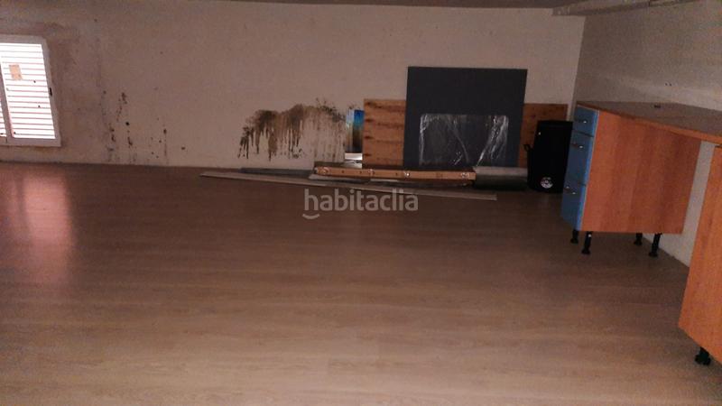 Foto 231de2bc-1573-44f9-8b7d-399281280f66. Alquiler local comercial en pamplona-iruña - Iturrama 34-36 Iturrama local preparado 75 m2 chaflán en Pamplona / Iruña