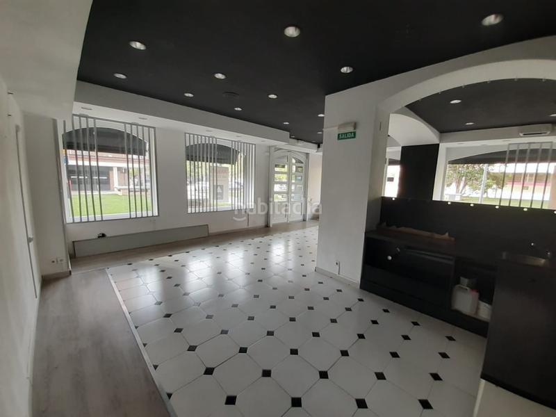 Foto 63d2a68b-c1b0-4980-a619-81db1bd774b2. Lloguer local comercial a pamplona-iruña - Iturrama 34-36 a Pamplona / Iruña