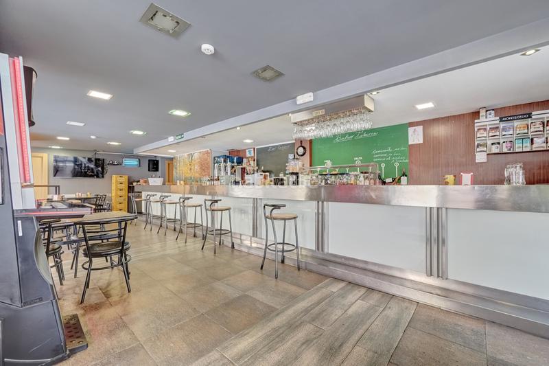 Foto 4e512908-7a96-4f8c-842b-d5f30f002ae5. Local comercial en Berriozar - donamaria 7 bar bakero en venta, en Berriozar