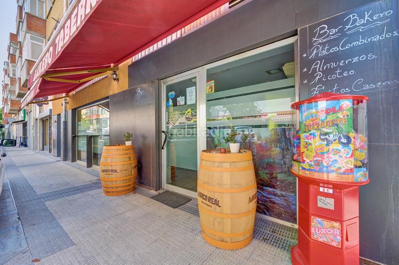 Foto 741024d0-a65e-4b01-8be7-89dcd122fb0c. Local comercial en Berriozar - donamaria 7 bar bakero en venta, en Berriozar