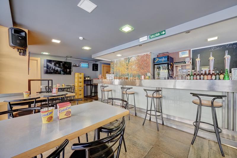 Foto 9020af93-d4e0-4512-9c44-1ab039a14f0a. Local comercial en Berriozar - donamaria 7 bar bakero en venta, en Berriozar