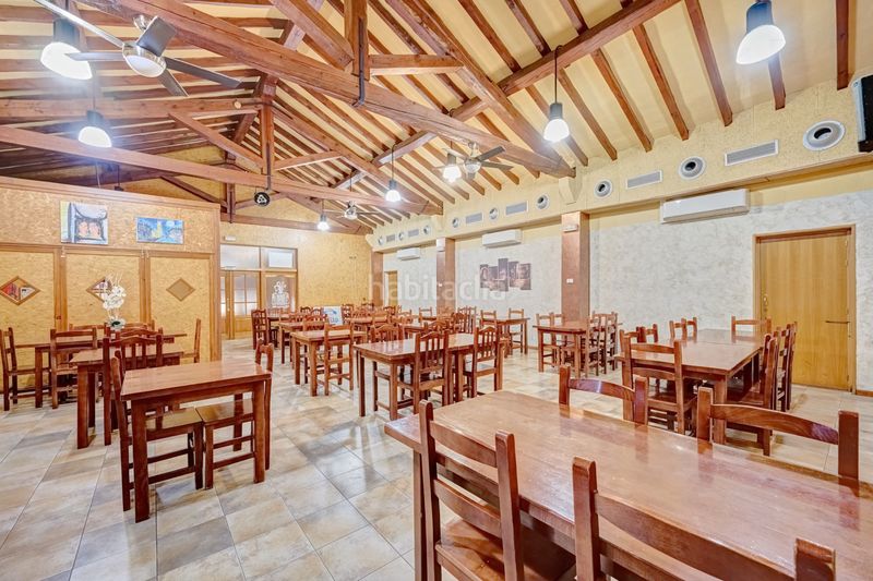 Foto f9b23801-5cc9-4469-b669-65176e764d9d. Local comercial a Falces