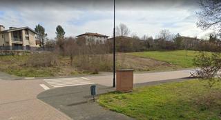 Wohngrundstück in Imarcoain - calle artzain 2. Parcela 2 urbana en imarcoain  noain de 195m2 posibilidad de otr