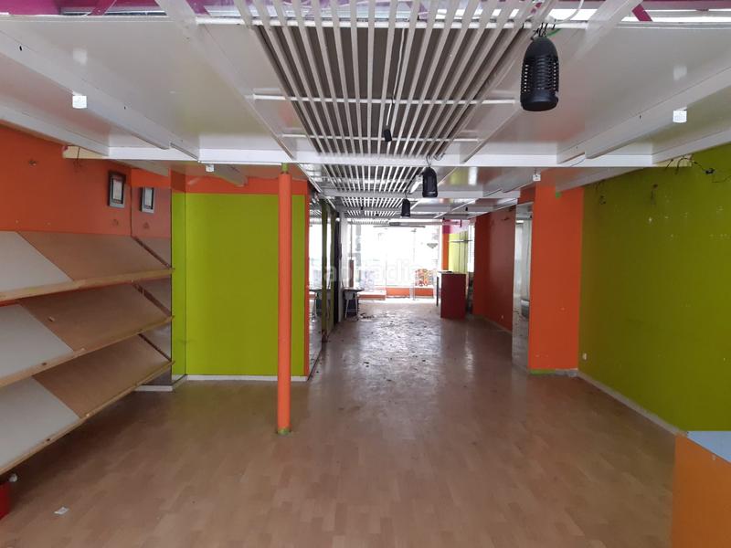 Foto e994711e-cad6-468a-8e30-e7a788ac4a5a. Lloguer local comercial a pamplona-iruña - avenida pio xii 19 a Pamplona / Iruña