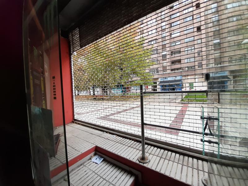 Foto 0f6eed89-806b-4efb-806e-4d40baab3380. Location local commercial dans pamplona-iruña - avenida pio xii 19 dans Pamplona / Iruña