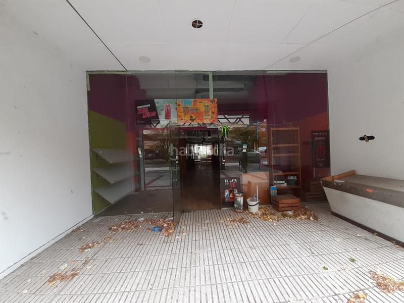 Foto d1d3a8ac-e8d3-47c5-aa9d-62b79929ee08. Location local commercial dans pamplona-iruña - avenida pio xii 19 dans Pamplona / Iruña
