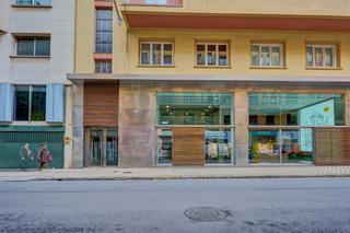 Oficina  Calle paulino caballero  23. pamplona-iruña. Oficina con posibilidad de transformación en vivienda ofrecemos
