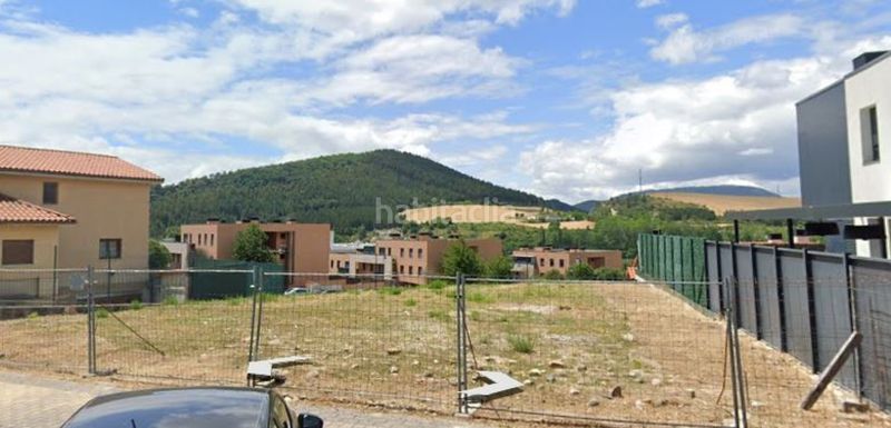 Foto b6fe3f23-5e55-435f-978c-31ed09bf0d1c. Finca rústica en olloki - calle otxagain 44 terreno edificable genial en olloqui en Esteribar