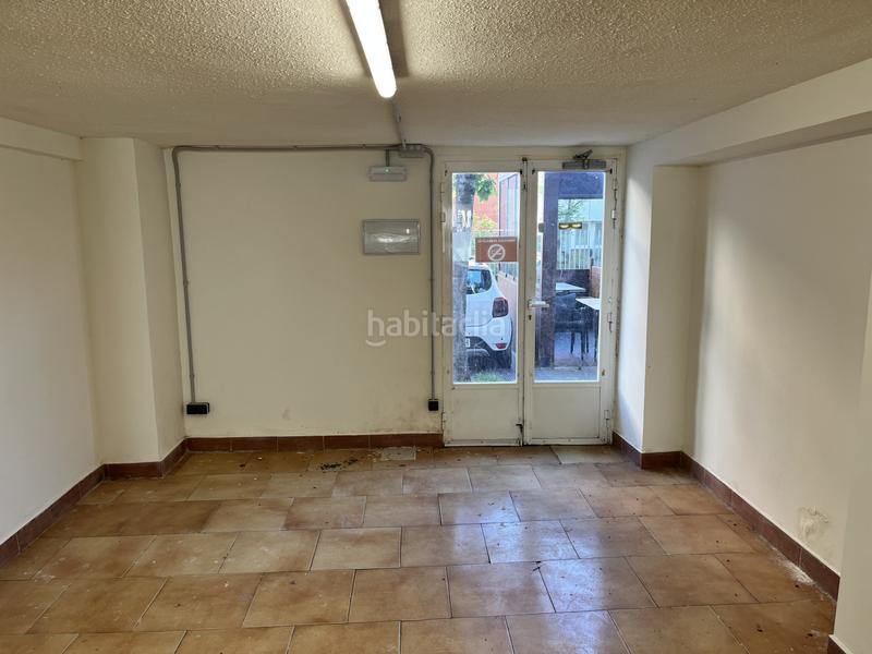 Foto 6623da14-4933-4912-ad15-7a845e1c623c. Locale commerciale in Ansoáin - calle lerín 17 in Ansoáin