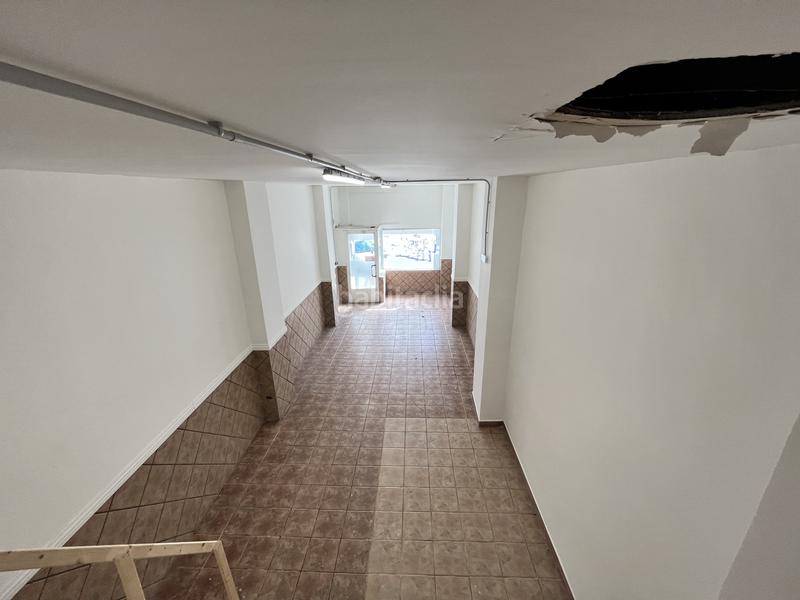 Foto 8471f750-a72f-431b-a27e-b535a7b30f77. Locale commerciale in Ansoáin - calle lerín 17 in Ansoáin