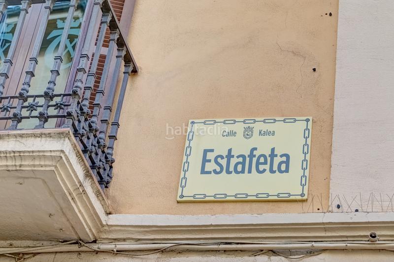 Foto f86f072a-13c5-4817-9722-06737f67f203. Piso en pamplona-iruña - estafeta 75 en el corazón de la vieja iruña y concretamente en la mítica calle estafeta, descubrimos esta gran oportunidad de inversión, sin r en Pamplona / Iruña