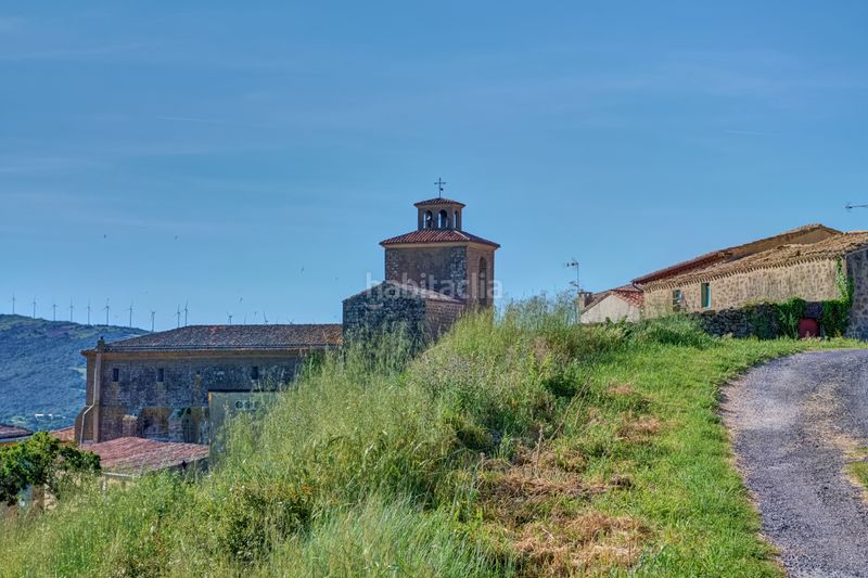 Foto e2852fb4-60ac-4d09-8d42-b0e2b56aa596. Finca rústica a Pueyo / Puiu