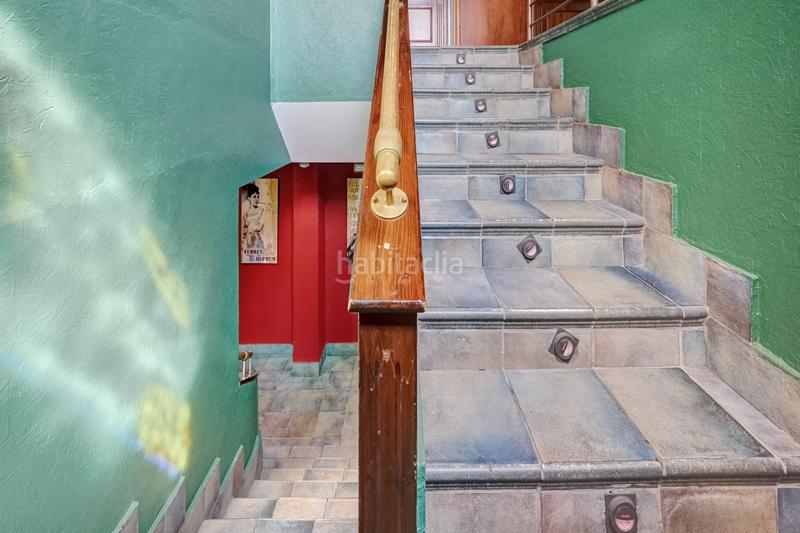 Foto 6f0c1f2d-f4e1-4135-b103-22278c52fe0e. Geschäftsraum in Galar