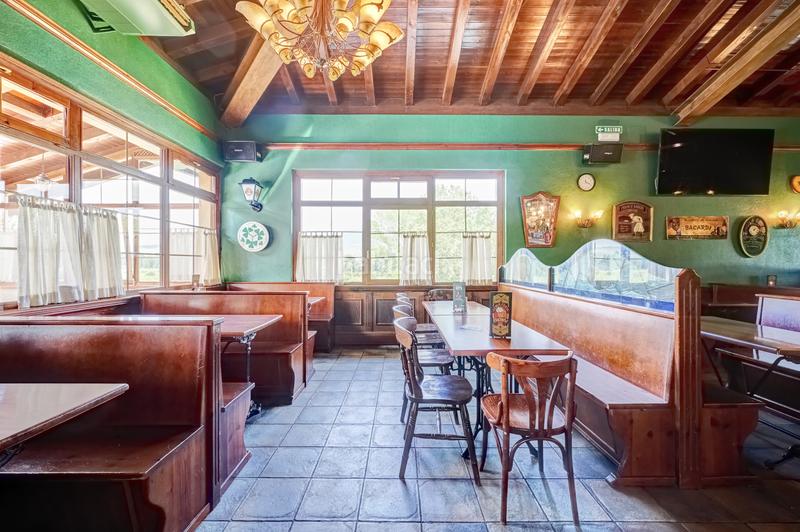 Foto a04a4dbd-b231-419b-bfe2-8c3d8d070ea9. Geschäftsraum in Galar