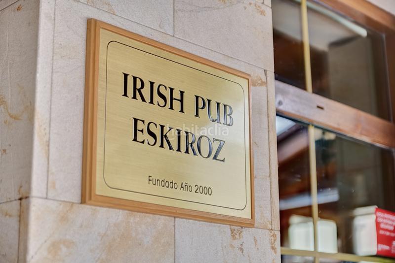 Foto e8b0f88b-0741-4e1c-9e10-c192030afc43. Geschäftsraum in Galar