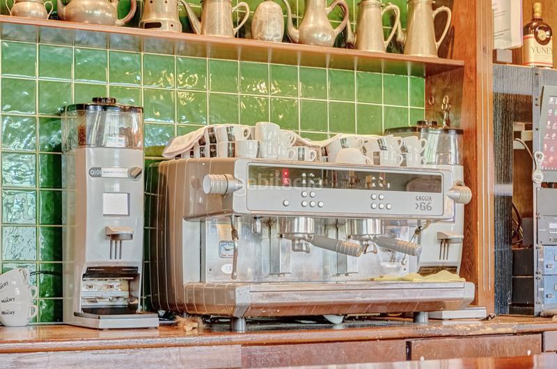 Foto eb70de51-c3b9-4f1d-aa82-2f21218164a7. Geschäftsraum in Galar