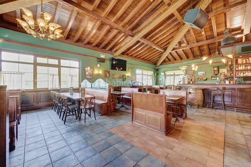 Foto eb954868-2871-4ff1-a3f0-ab6334090a1b. Geschäftsraum in Galar