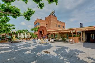 Local Comercial  Esquiroz - crta. pamplona salinas  20. pamplona-iruña. Restaurante asador maya en eskiroz en un entorno idilico a pocos