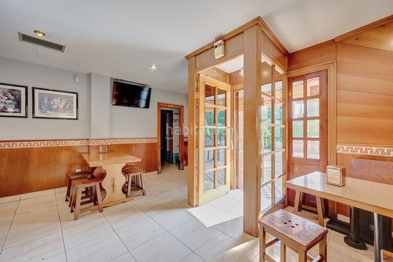 Foto 12f6fe52-631c-48f2-8bc0-5cbf8d069b16. Geschäftsraum in Galar