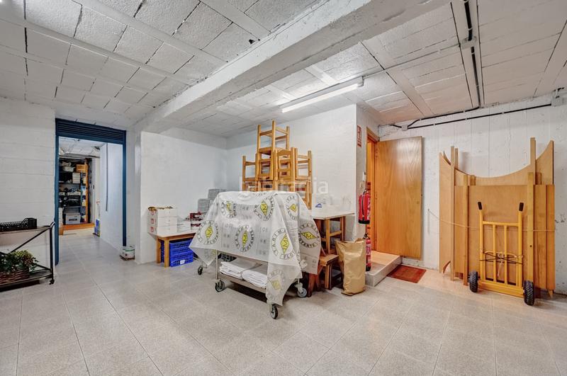 Foto 393b2e7c-df4d-412b-983c-dbe43c0ea4b5. Geschäftsraum in Galar