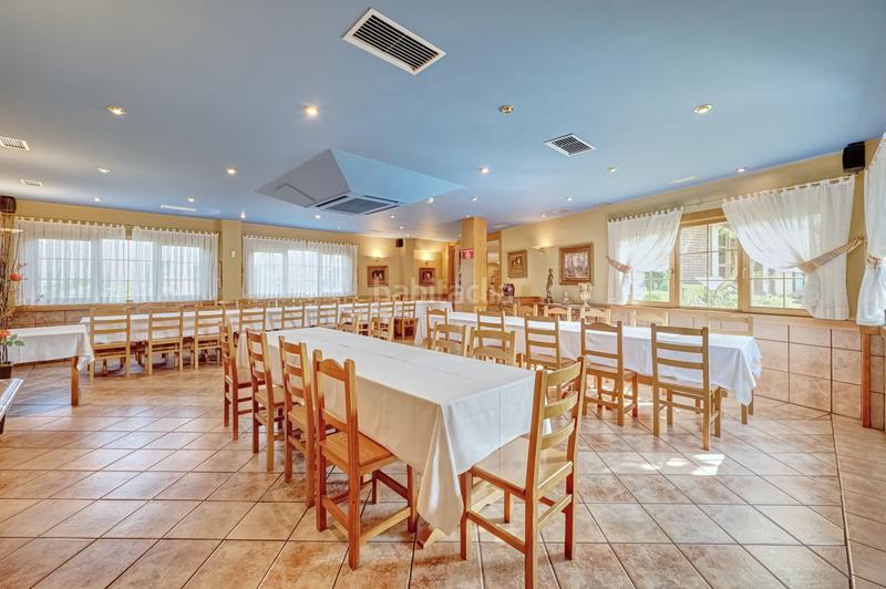 Foto 73ef5629-31be-47e2-90b3-9eab82a80877. Geschäftsraum in Galar