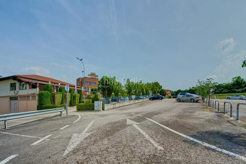 Foto 7f9acafc-64be-4010-8b37-f190cb44295b. Geschäftsraum in Galar