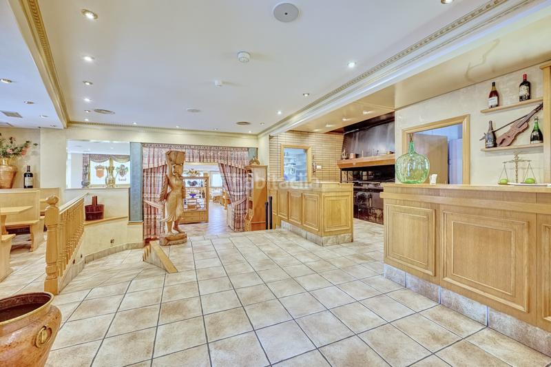 Foto 98847262-8a54-4a67-8a06-d74941d75f90. Geschäftsraum in Galar