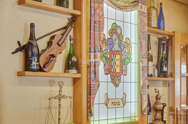 Foto df71f32f-22f7-41aa-9618-ae432bc282fc. Geschäftsraum in Galar