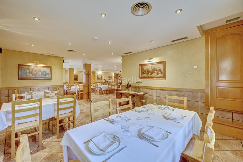 Foto e1e0a9ce-1d7d-441e-82a6-fb2658295763. Geschäftsraum in Galar