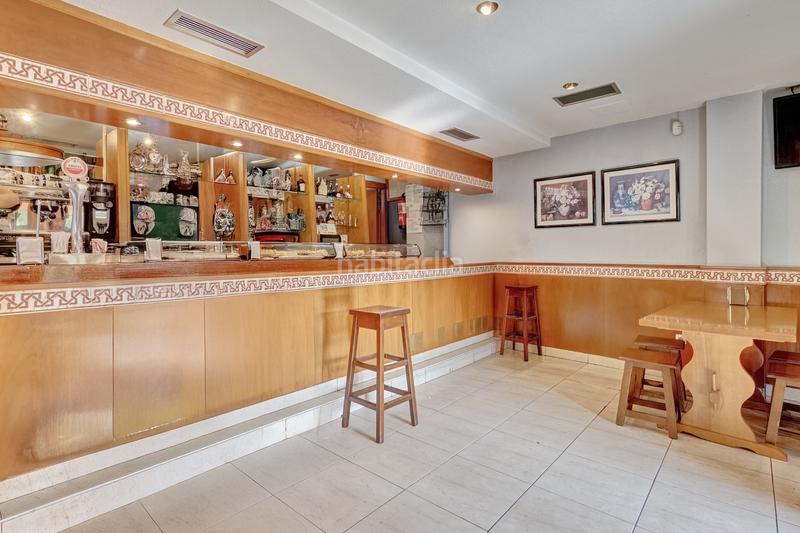 Foto f4bb6bb7-d032-4006-ae35-385d1398515d. Geschäftsraum in Galar