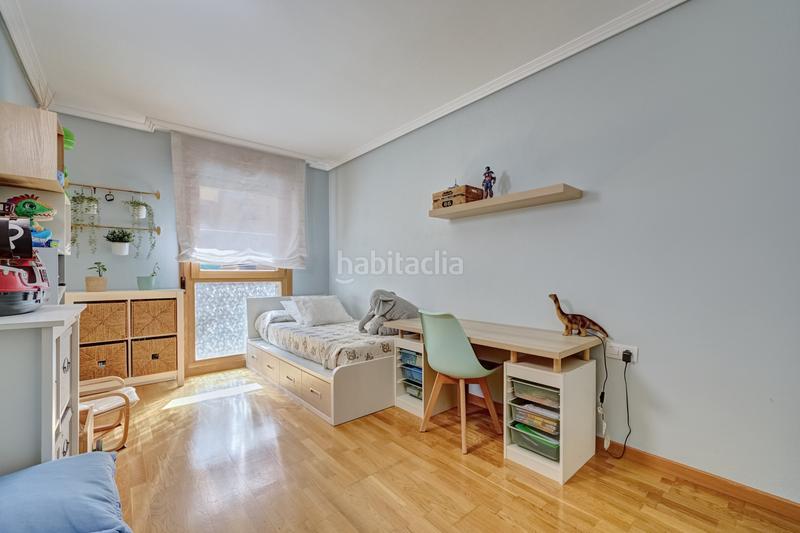 Foto a0eb5787-f031-431e-96a2-b13bc9b91fb3. Piso amplio piso en Burlada