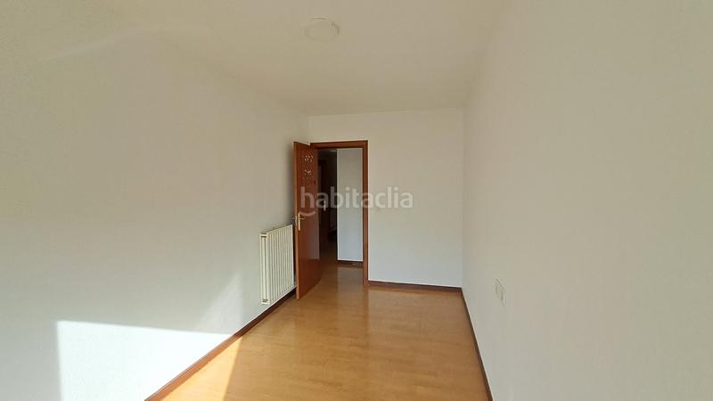 Foto 25a40049-ae2d-4fe5-af75-f42e163e6d5e. Pis amb calefacció aparcament a Villava / Atarrabia
