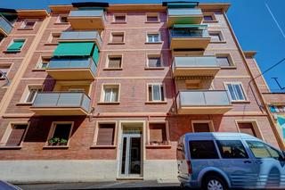 Etagenwohnung  Pamplona-iruña - calle abaurrea alta 17. En rochapea con terraza