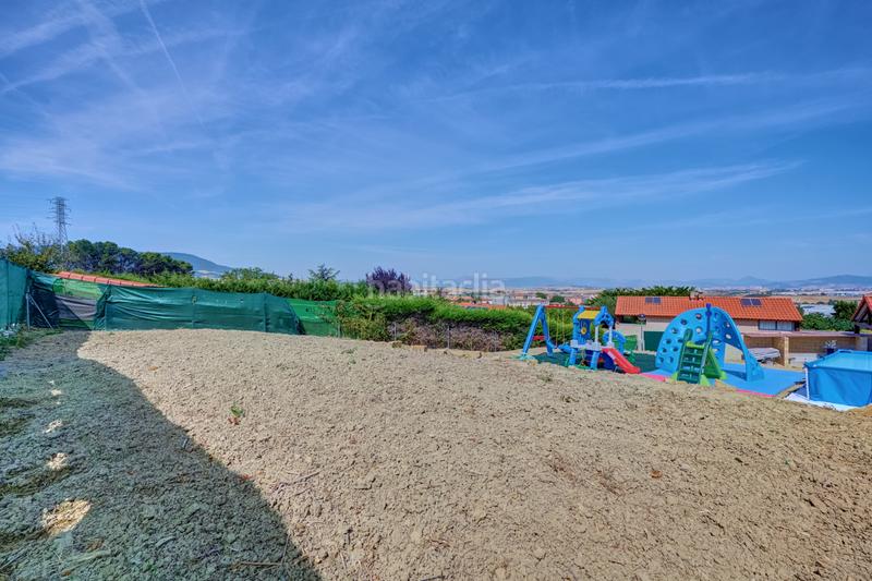 Foto 4e3cfaad-5ffe-401f-85f8-c34ce6f408ba. Terreny residencial a Valle de Elorz / Elortzibar