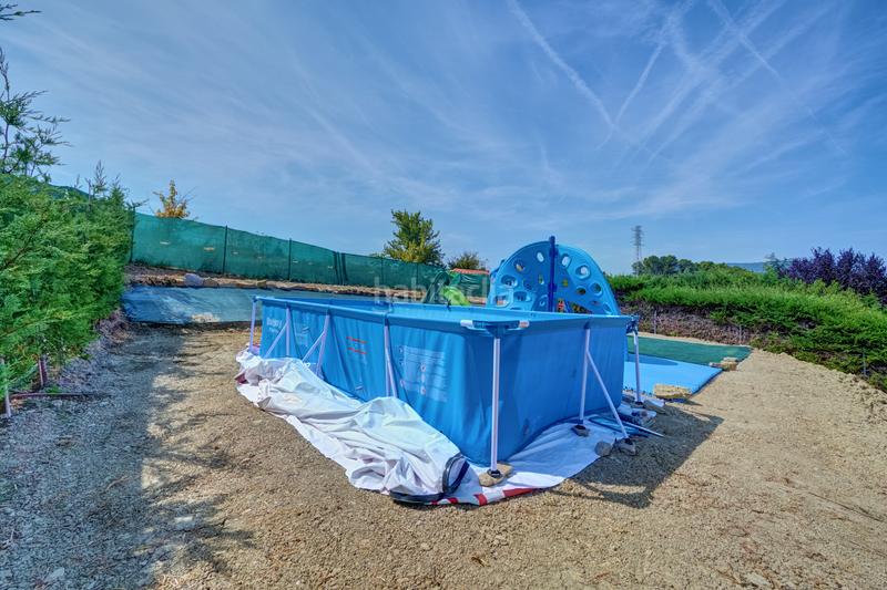 Foto 57f8ef15-ecf6-464a-a255-de16db226442. Terreny residencial a Valle de Elorz / Elortzibar